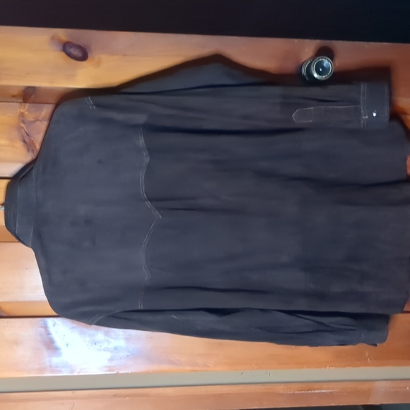 Vintage snap front closure 💯 suede leather long sleeve western style shirt - Picture 7 of 10